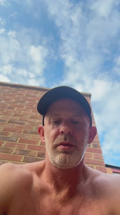 MRNICELDN live cam on Cam4