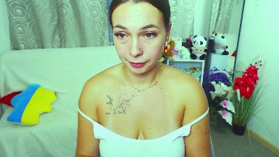 M_Vikki live cam on Cam4