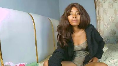 MaLunalove live cam on Cam4
