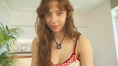 MabelBallerini live cam on Cam4