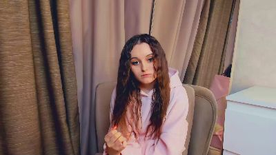 Profile and Statistics for MabelCalowell on Cam4