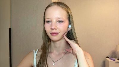 MabelleSchifko live cam on Cam4