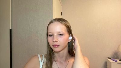 MabelleSchifko live cam on Cam4