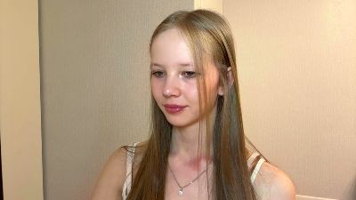 MabelleSchifko live cam on Cam4