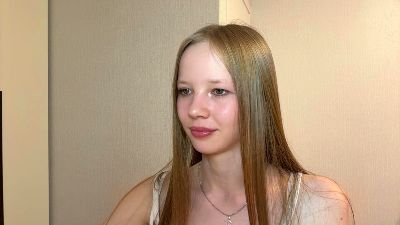MabelleSchifko live cam on Cam4