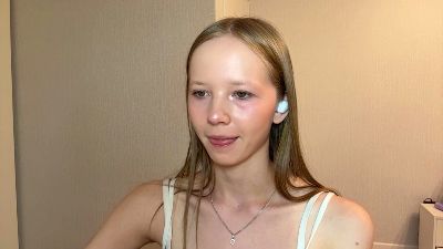 MabelleSchifko live cam on Cam4