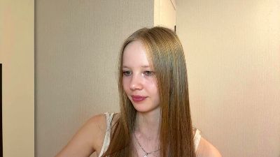 MabelleSchifko live cam on Cam4