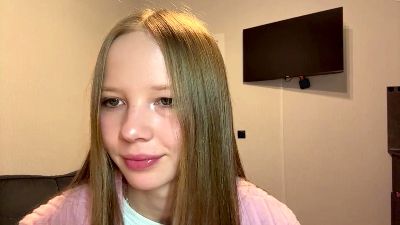 MabelleSchifko live cam on Cam4