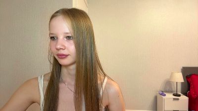 MabelleSchifko live cam on Cam4