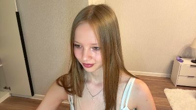 MabelleSchifko live cam on Cam4
