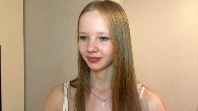 MabelleSchifko live cam on Cam4