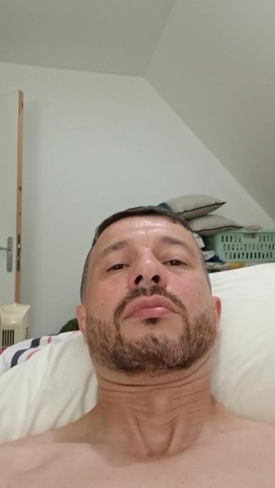 Mabite2982 live cam on Cam4