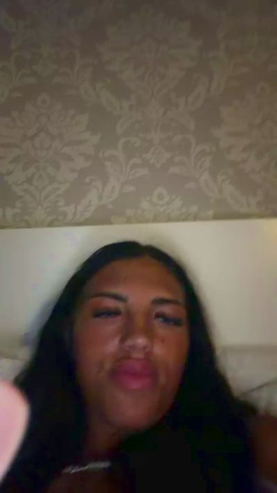 Mace444x live cam on Cam4