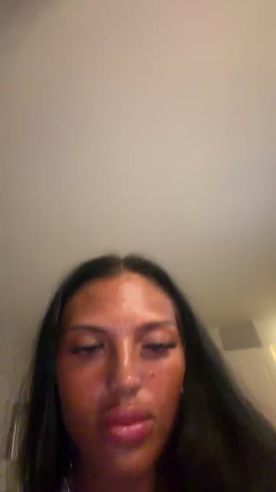 Mace444x live cam on Cam4