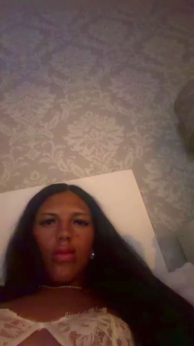 Mace444x live cam on Cam4