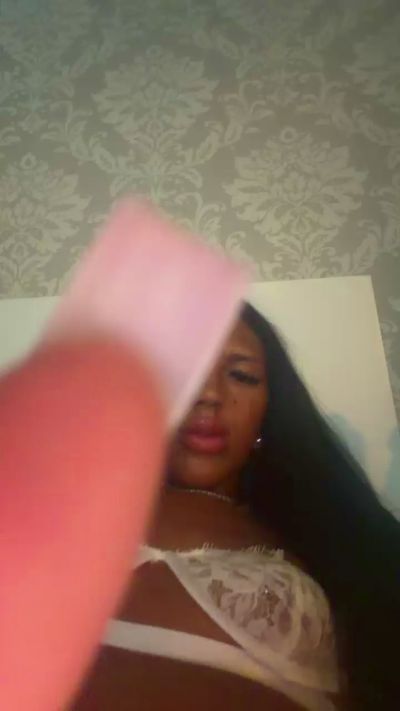 Mace444x live cam on Cam4