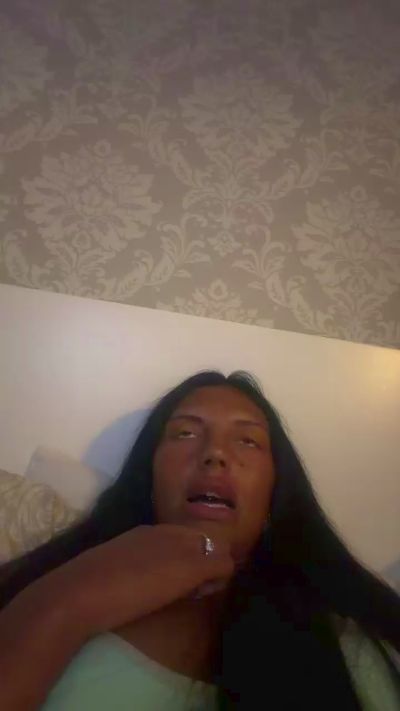 Mace444x live cam on Cam4