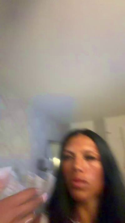 Mace444x live cam on Cam4