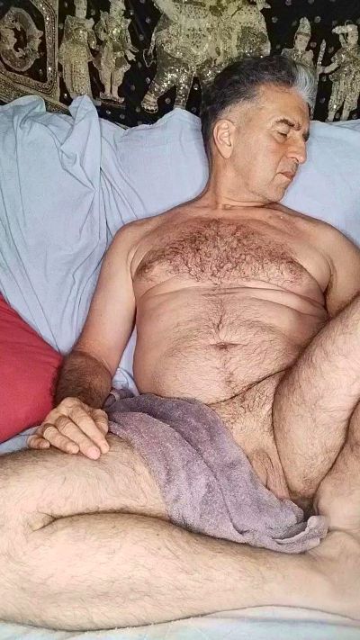 Machobearhot live cam on Cam4
