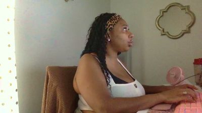 Madam_Glam live cam on Cam4