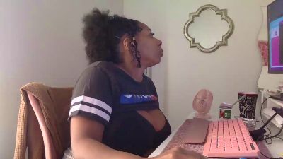 Madam_Glam live cam on Cam4