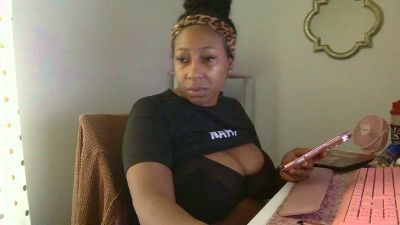 Madam_Glam live cam on Cam4