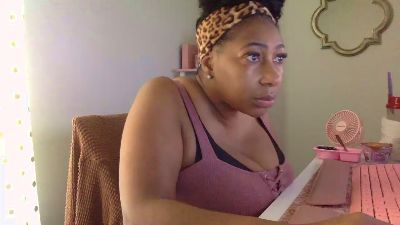 Madam_Glam live cam on Cam4