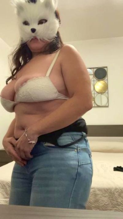 Madame_Niki live cam on Cam4