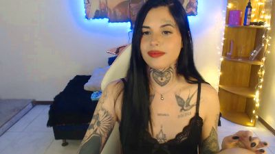 Maddy_Vicius19 live cam on Cam4
