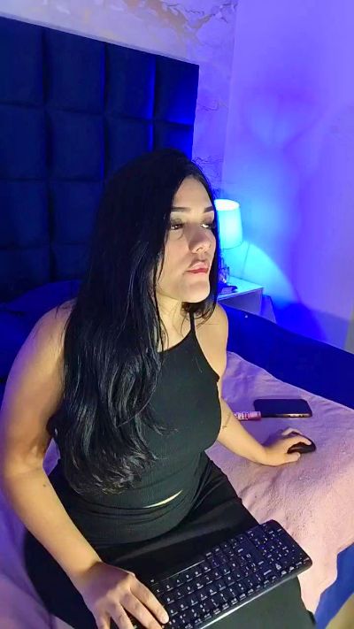 Maddysex_1 live cam on Cam4