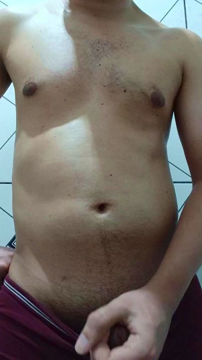 MadeInFortaleza live cam on Cam4