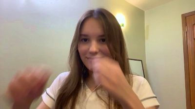 MadelinePinley live cam on Cam4