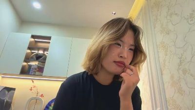 MadelineRipper live cam on Cam4