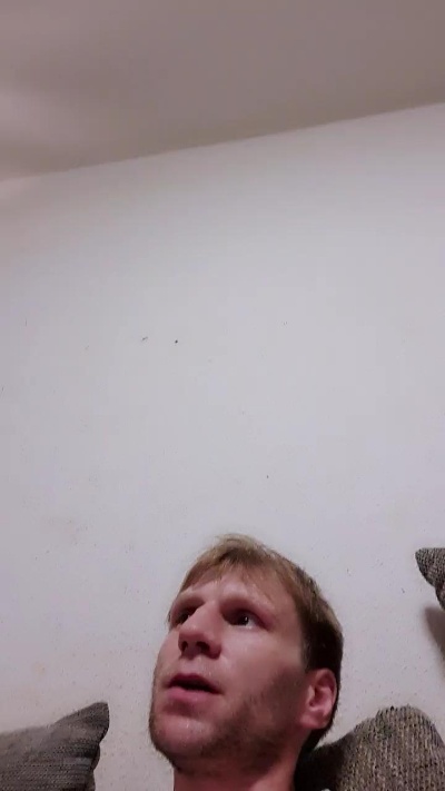 Madlen99085 live cam on Cam4