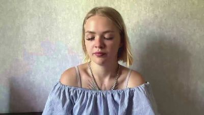 MadlynOkamoto live cam on Cam4