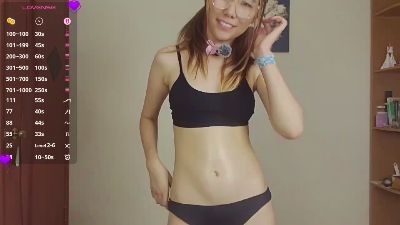 MadokaNeher live cam on Cam4