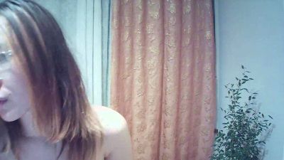 MadokaNeher live cam on Cam4
