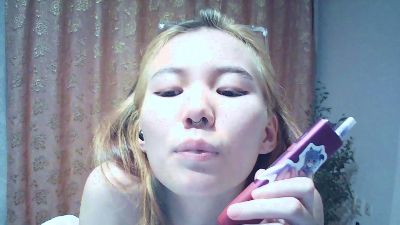 MadokaNeher live cam on Cam4