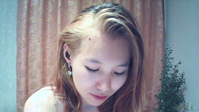 MadokaNeher live cam on Cam4