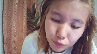 MadokaNeher live cam on Cam4