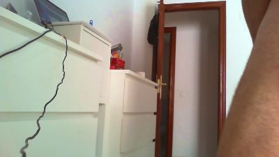 Madrid_Pas live cam on Cam4