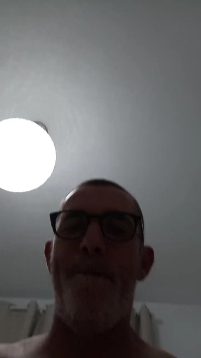 MaduritoPolloon live cam on Cam4