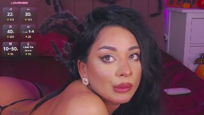 MadyLuxx live cam on Cam4