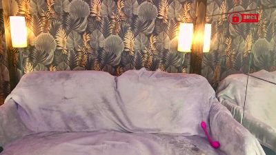 MadyMoan live cam on Cam4