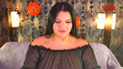 MadyMoan live cam on Cam4