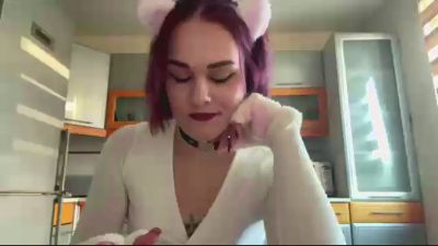 MaeganCua live cam on Cam4