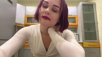 MaeganCua live cam on Cam4