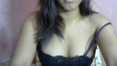 Maena7 live cam on Cam4