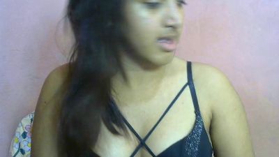 Maena7 live cam on Cam4
