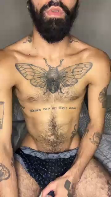 Maeusandrade live cam on Cam4
